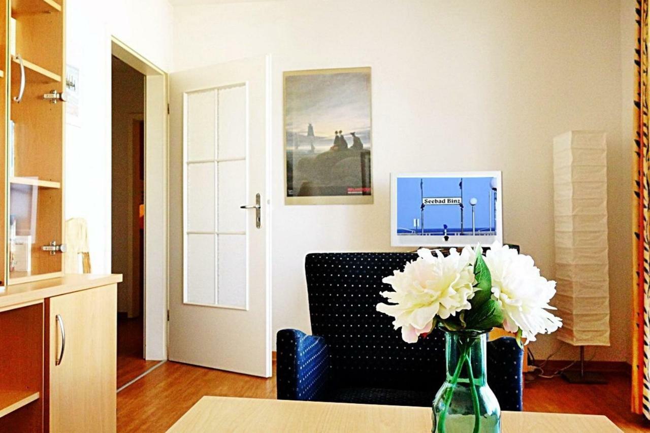 Appartamento Haus Volksbank By Rujana Binz Esterno foto